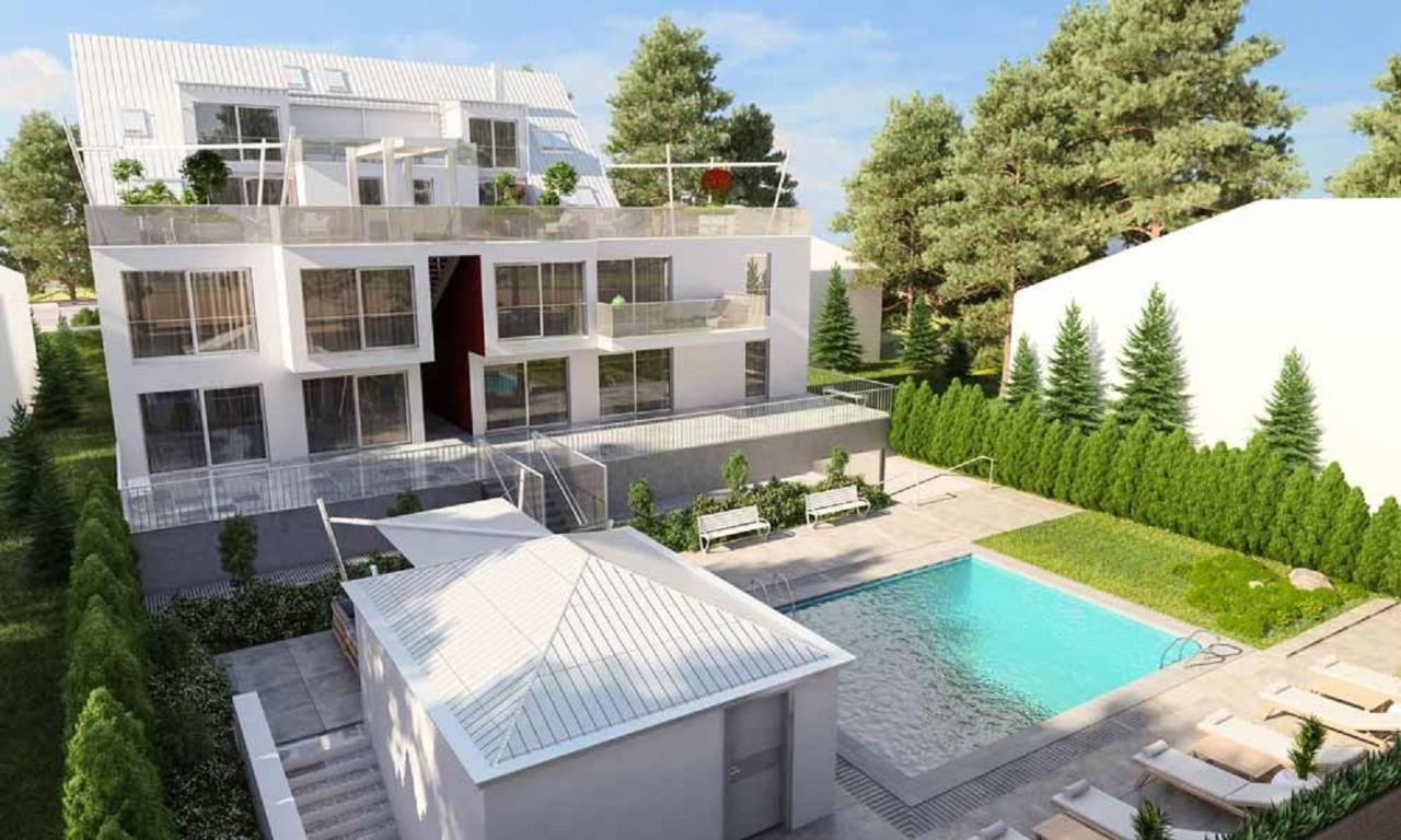 Red Flower Apartment With Pool - 5 Min To Lake Vienna Exterior photo